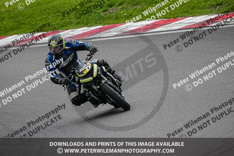 donington no limits trackday;donington park photographs;donington trackday photographs;estoril;event digital images;motorbikes;no limits;no limits trackdays;peter wileman photography;portugal;trackday;trackday digital images;trackday photos